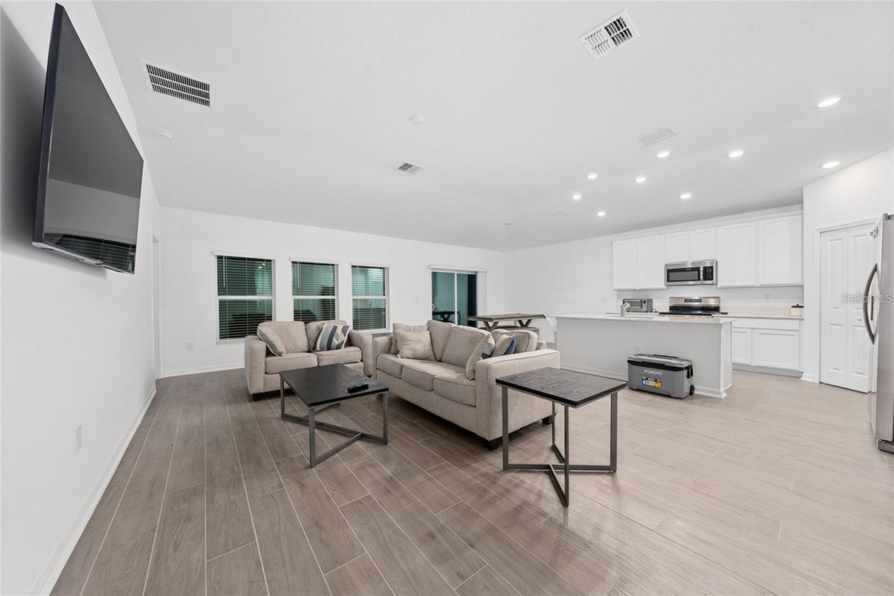 3977 Willowbrook Drive, Edgewater, FL 32141 Photo