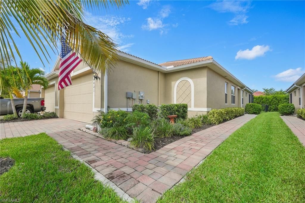 4421 Dutchess Park Rd, Fort Myers, FL 33916 Photo