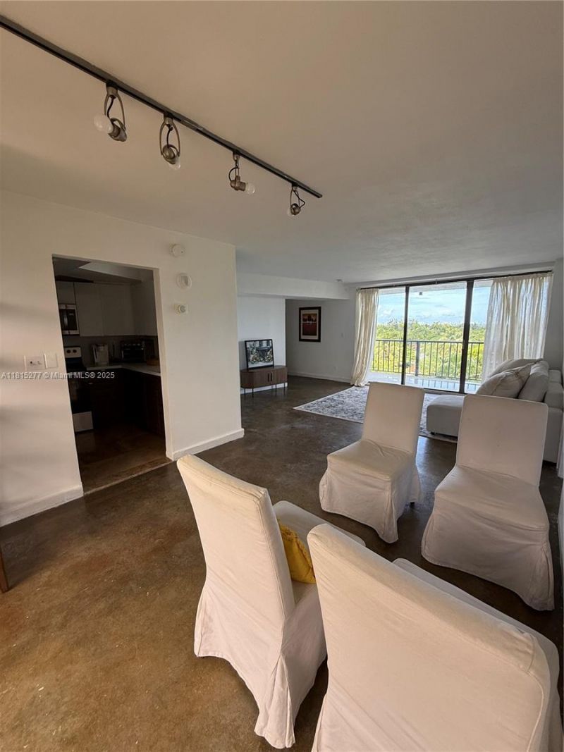 5701 Biscayne Blvd, Unit 701, Miami, FL 33137 Photo