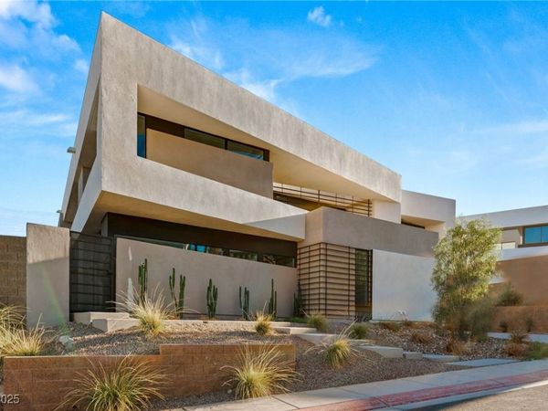 25 Canyon Bay Drive, Henderson, NV 89011