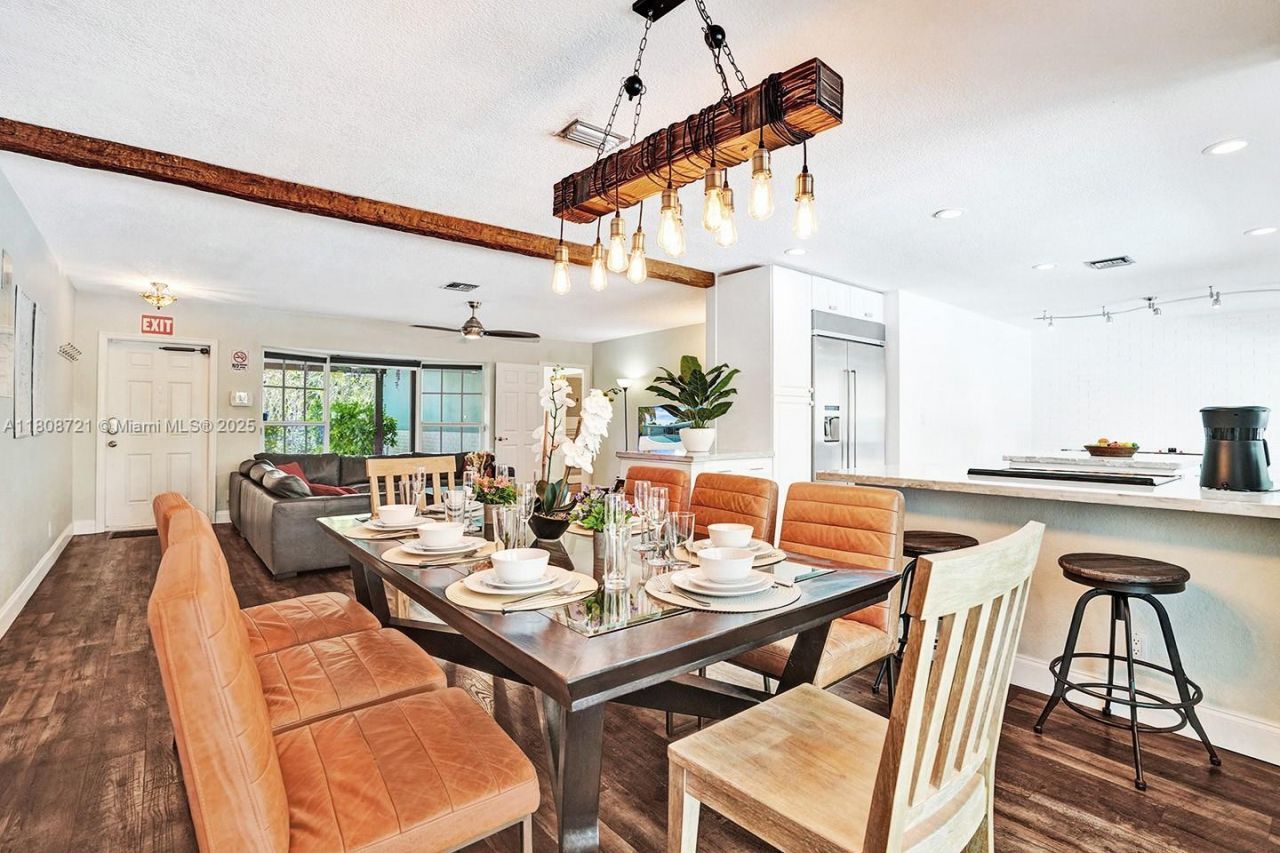 1245 Wiley St, Hollywood, FL 33019 Photo