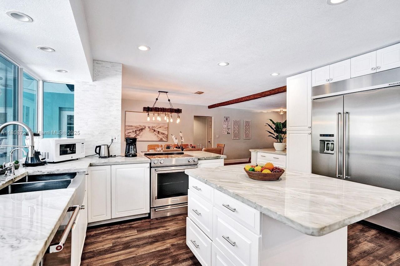 1245 Wiley St, Hollywood, FL 33019 Photo