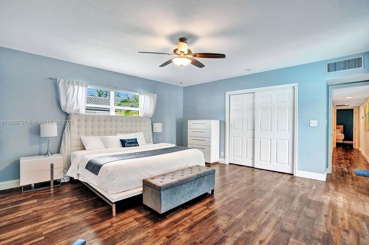 1245 Wiley St, Hollywood, FL 33019 Photo