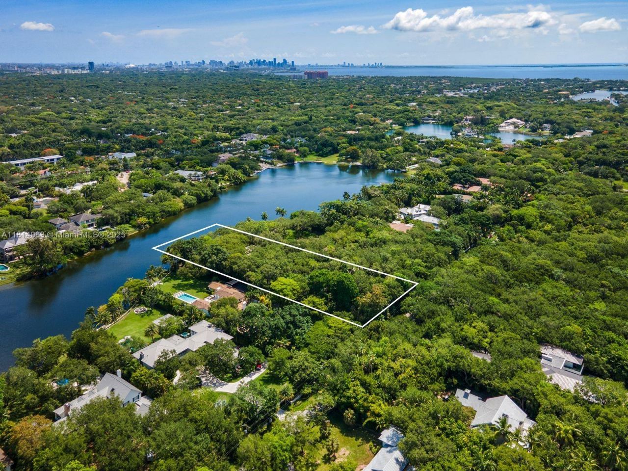 5355 Hammock Dr, Coral Gables, FL 33156 Photo