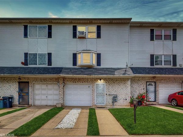 27 grandview avenue, Staten Island, NY 10303
