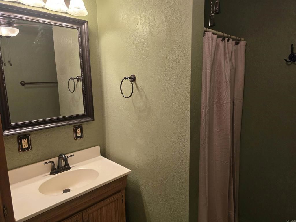 704 S H Street, Imperial, CA 92251 Main Photo