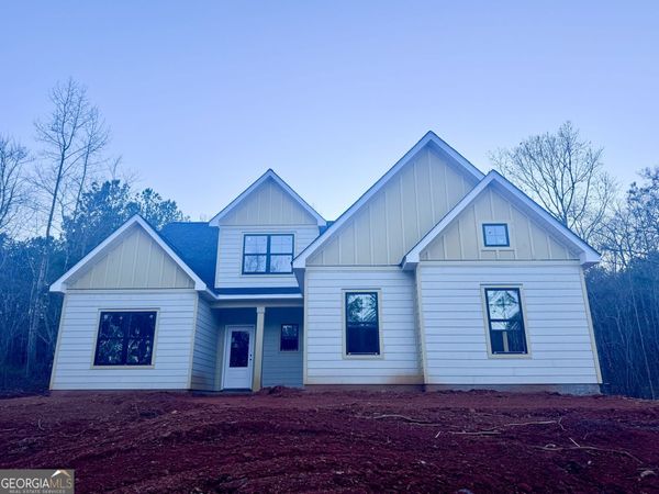 177 West Lake Boulevard, Carrollton, GA 30116