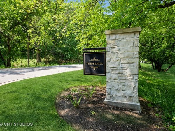 3888 Carlisle Drive, Crystal Lake, IL 60012