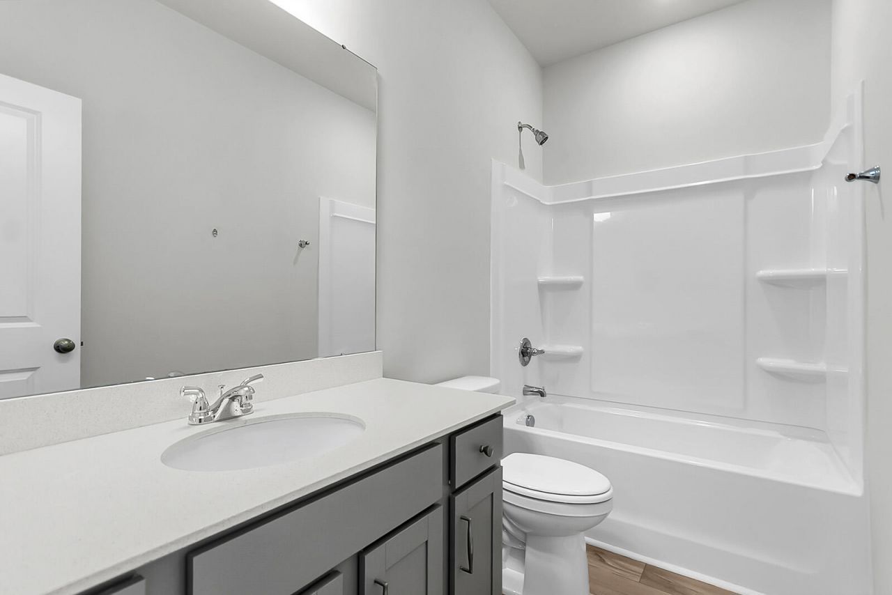 1000 Carolina Way Photo 37