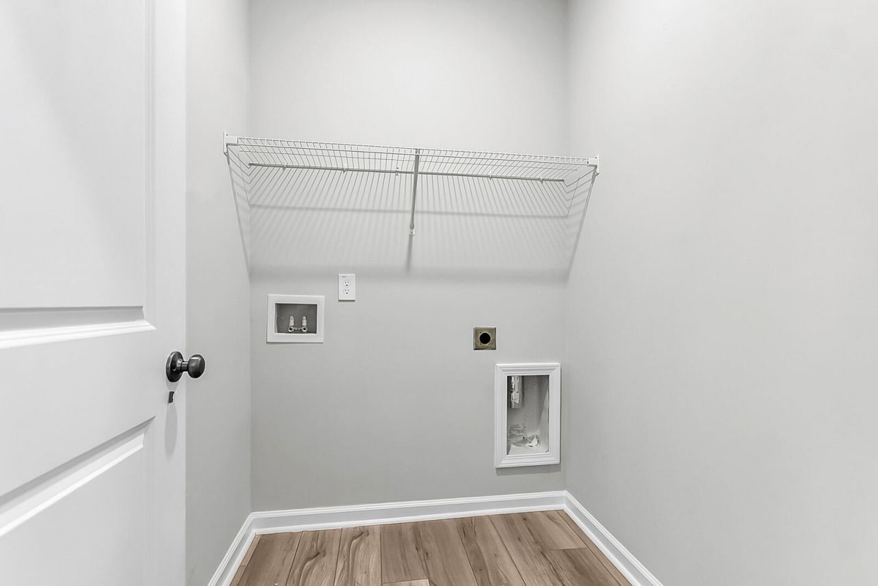 1000 Carolina Way Photo 38