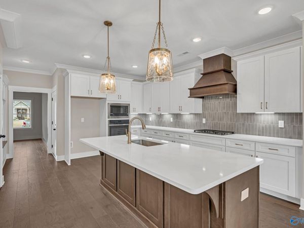 22411 Players Lane, Athens, AL 35613