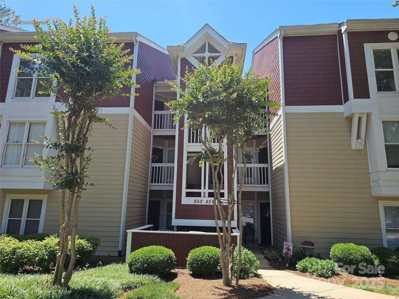 854 Southwest Drive, Davidson, NC 28036 Main Photo