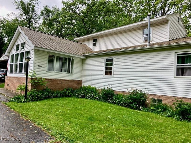 1088 Buena Vista Drive, Akron, OH 44319 Photo 3