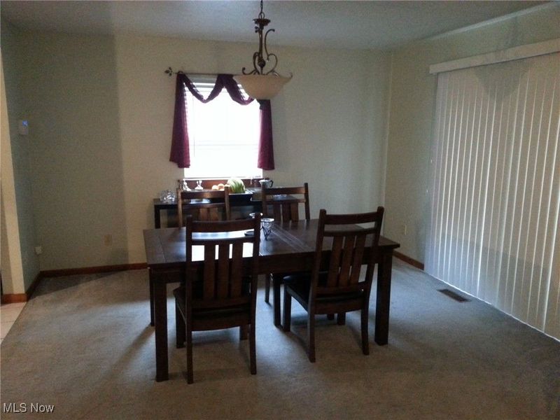 1088 Buena Vista Drive, Akron, OH 44319 Photo 5