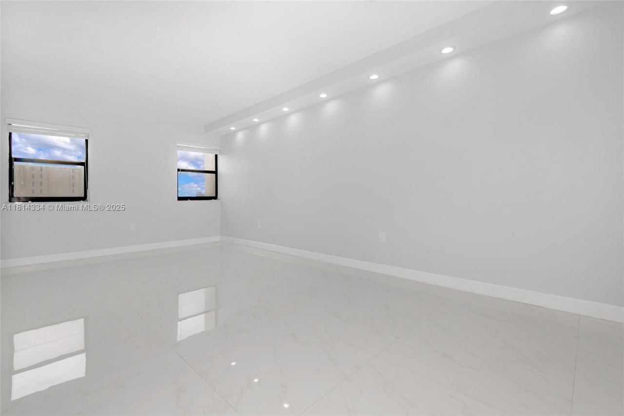 1201 S Ocean Dr, Unit 610N, Hollywood, FL 33019 Photo