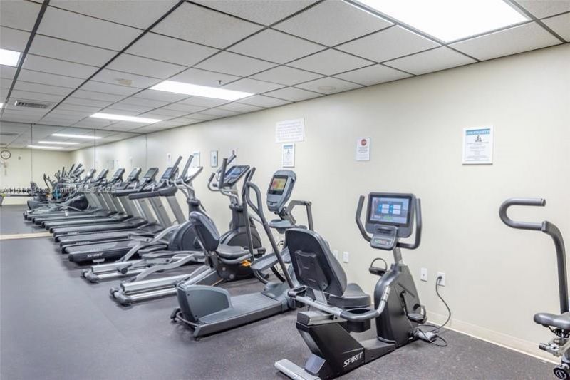 1201 S Ocean Dr, Unit 610N, Hollywood, FL 33019 Photo