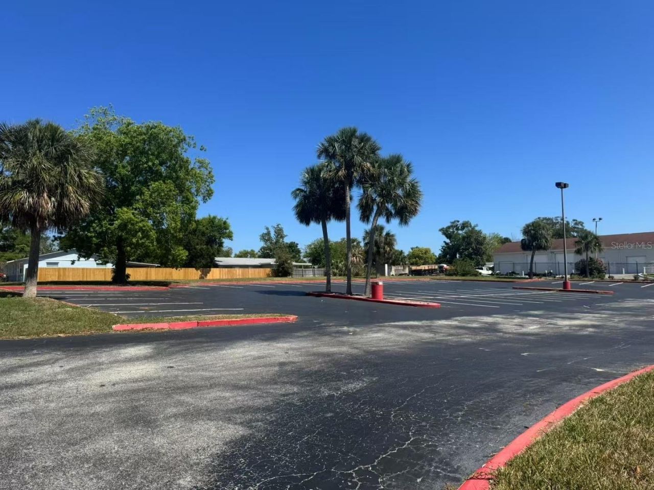 841 Ridgewood Avenue, Daytona Beach, FL 32117 Photo