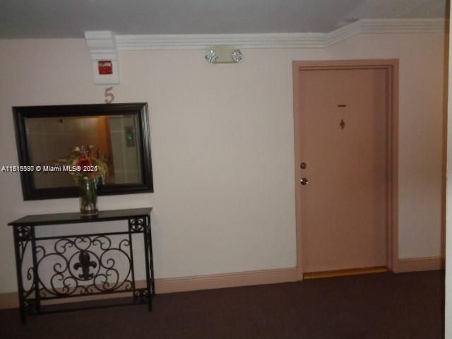 9320 Fontainebleau Blvd, Unit 503, Miami, FL 33172 Photo