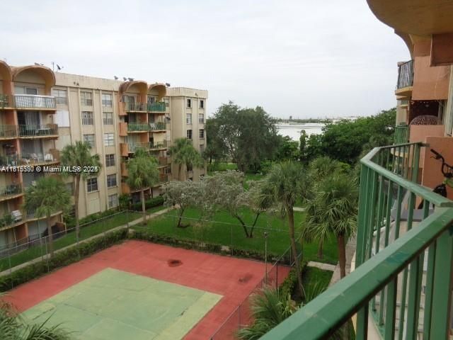 9320 Fontainebleau Blvd, Unit 503, Miami, FL 33172 Photo