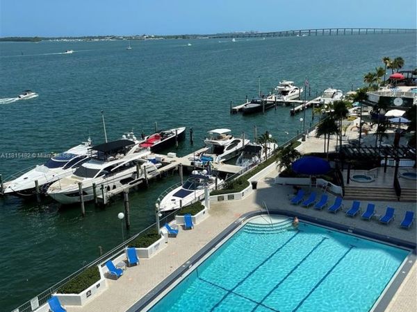 801 Brickell Bay Dr, Unit 767, Miami, FL 33131