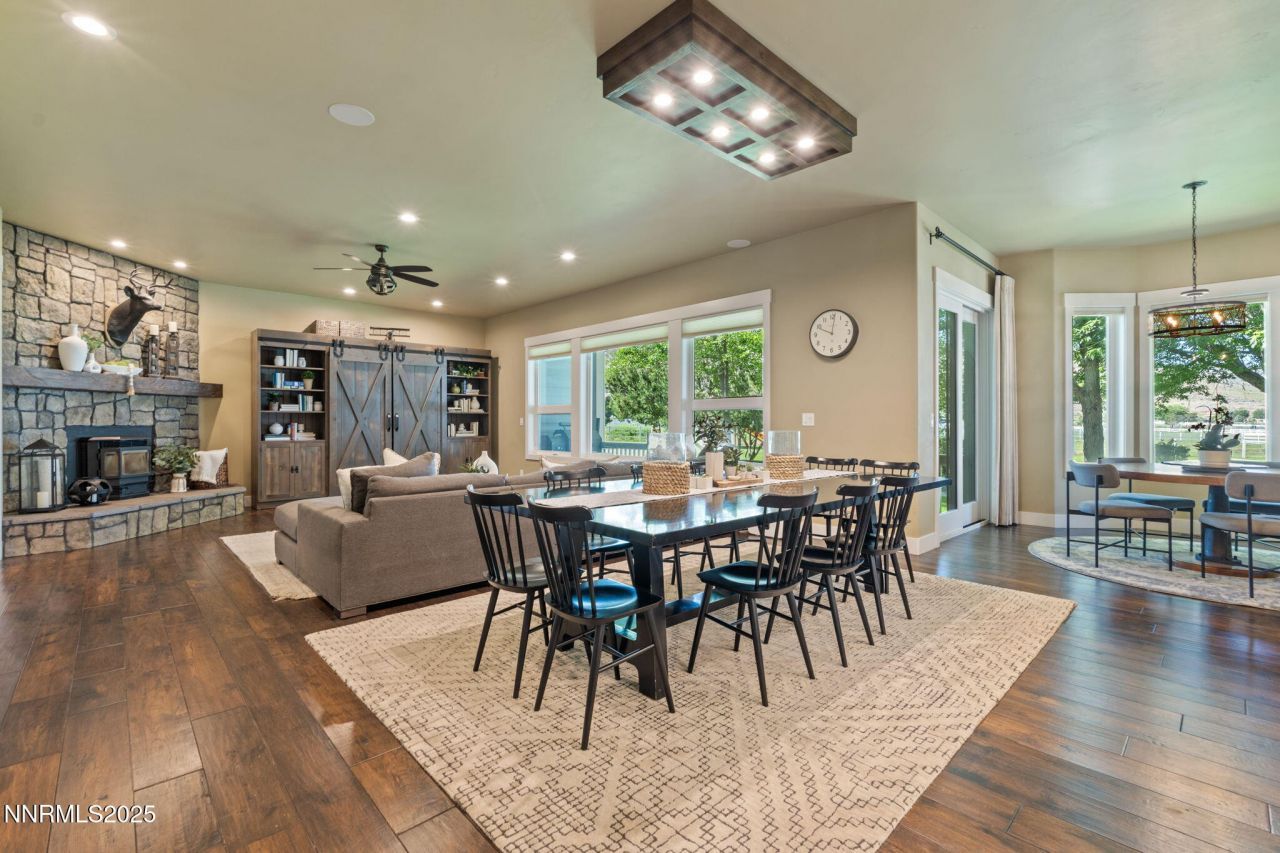 1020 N Cantlon Lane, Reno, NV 89521 Photo