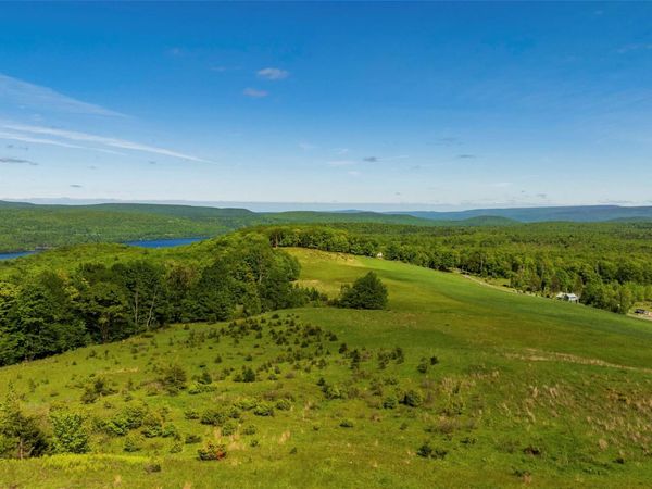 19 Red Rock Road, Wawarsing, NY 12489