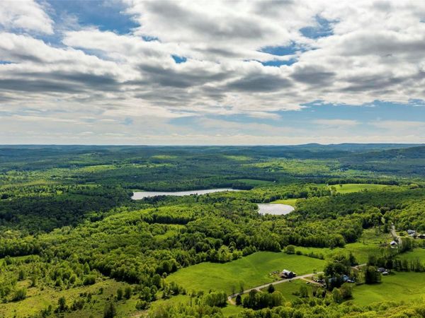 3 Red Rock Road, Wawarsing, NY 12489