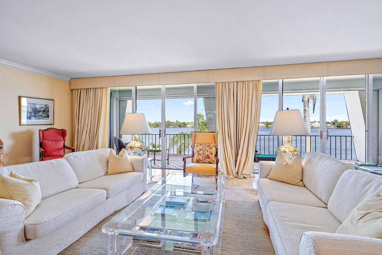 2160 Ibis Isle Road, Unit 9, Palm Beach, FL 33480 Photo