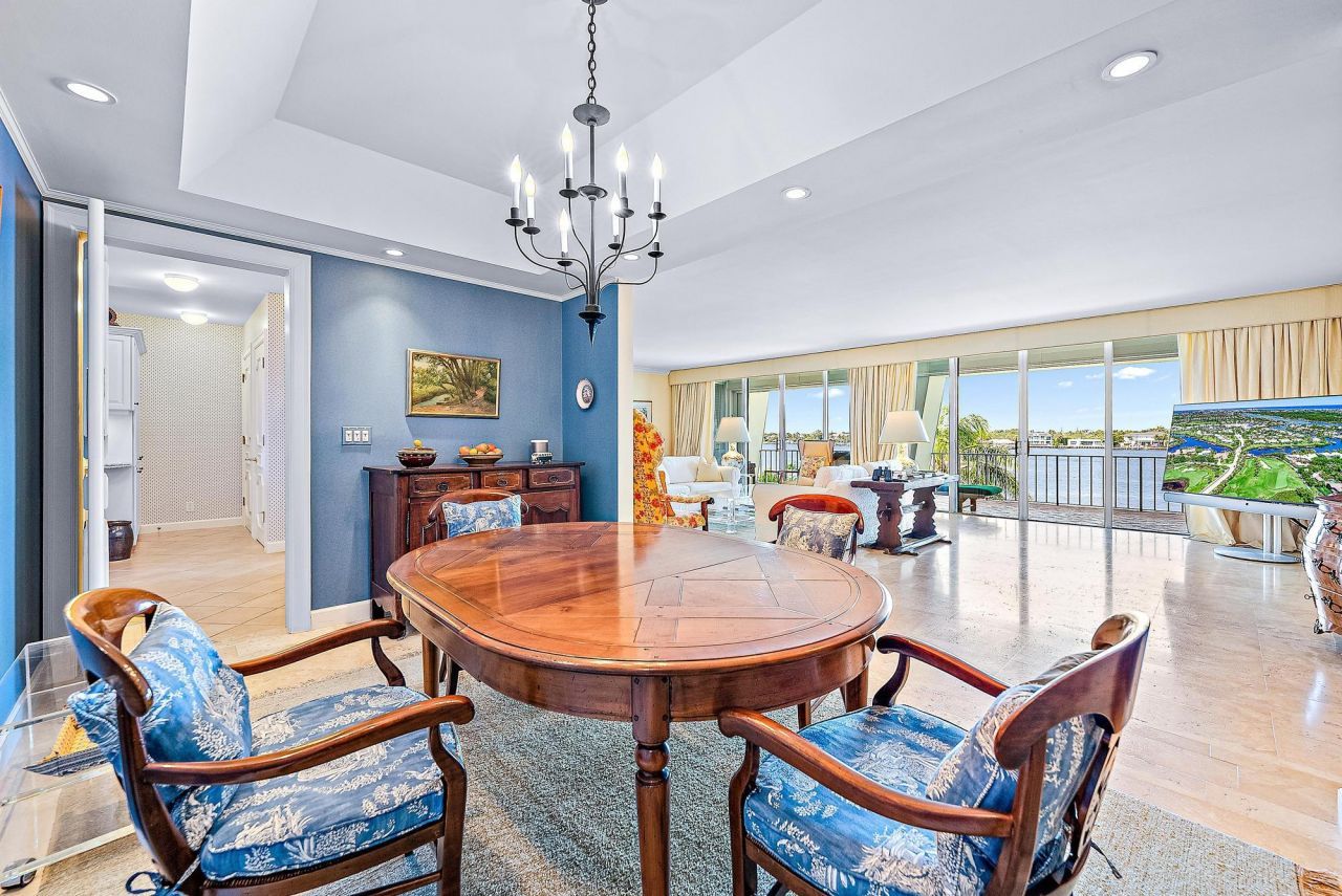 2160 Ibis Isle Road, Unit 9, Palm Beach, FL 33480 Photo