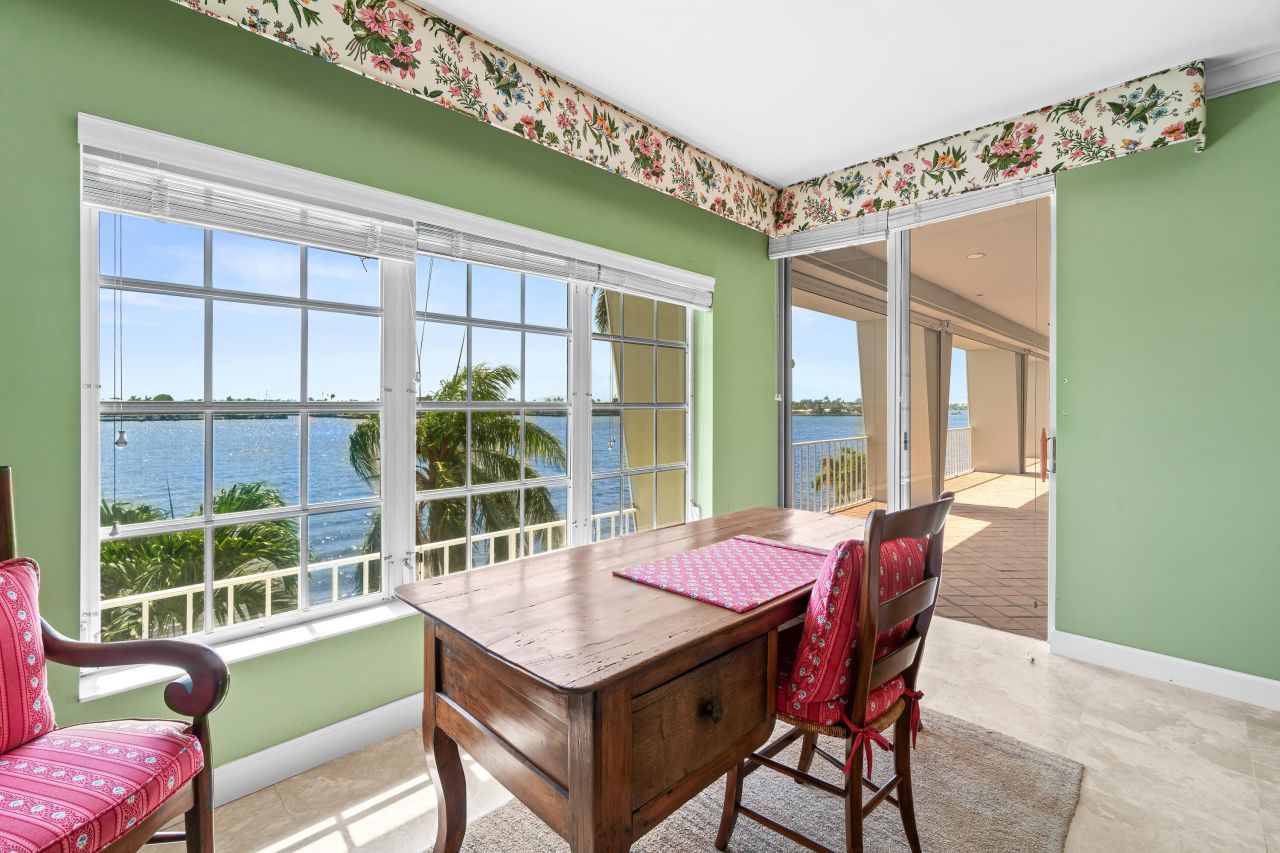 2160 Ibis Isle Road, Unit 9, Palm Beach, FL 33480 Photo