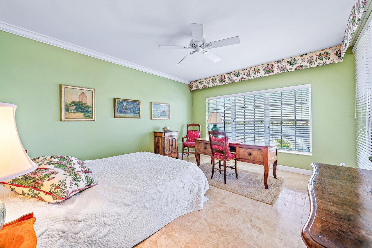 2160 Ibis Isle Road, Unit 9, Palm Beach, FL 33480 Photo