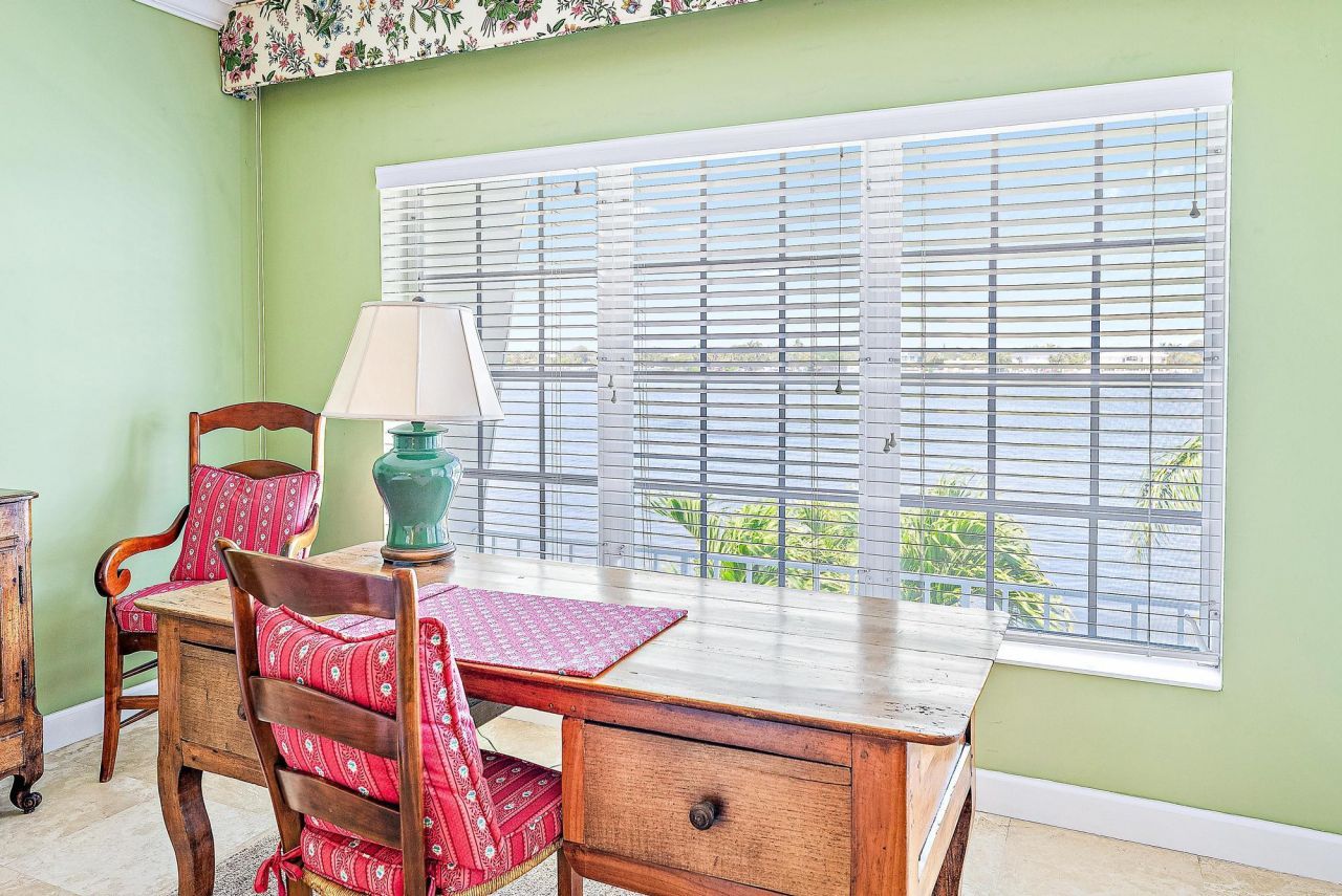 2160 Ibis Isle Road, Unit 9, Palm Beach, FL 33480 Photo