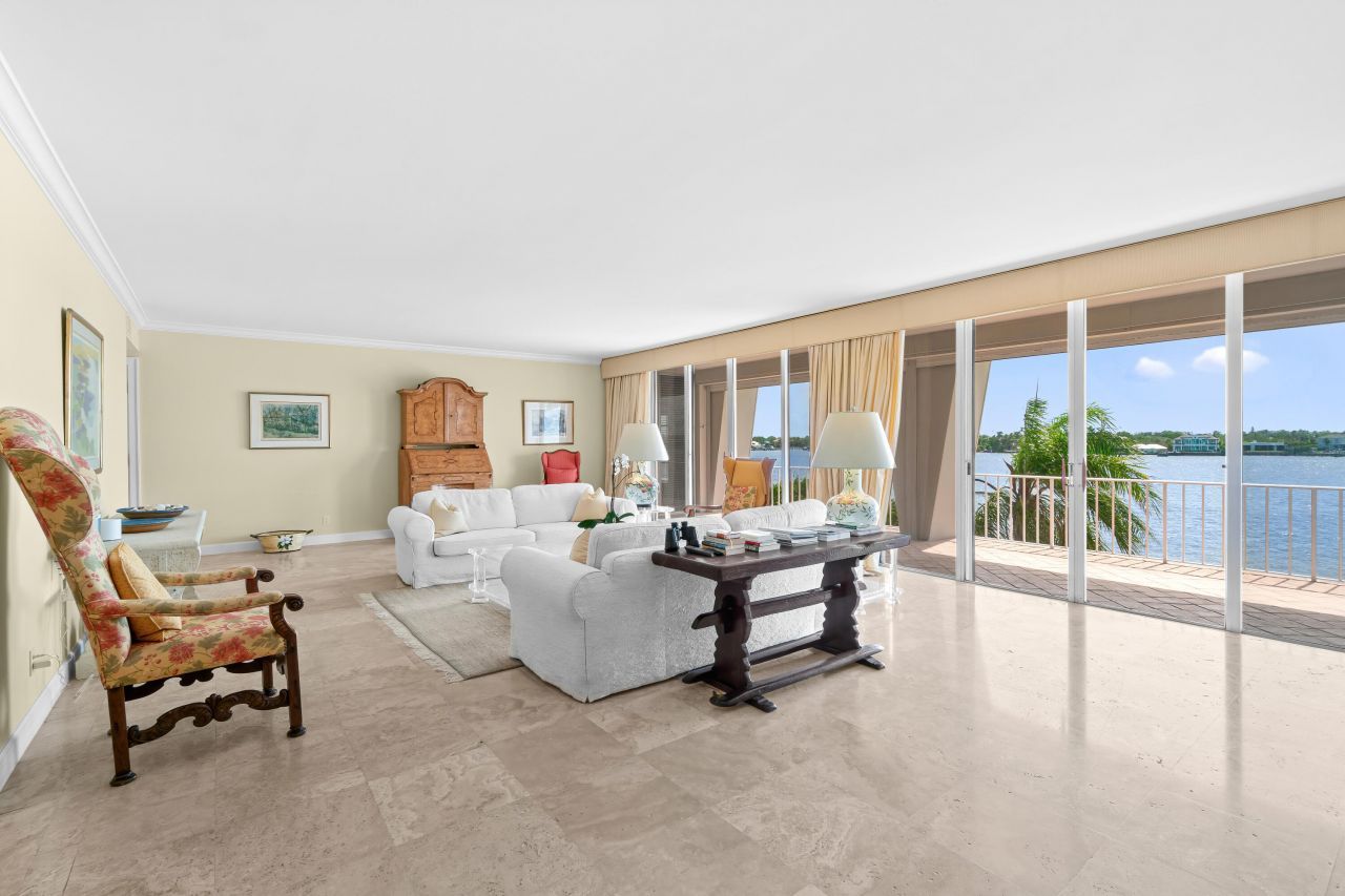 2160 Ibis Isle Road, Unit 9, Palm Beach, FL 33480 Photo