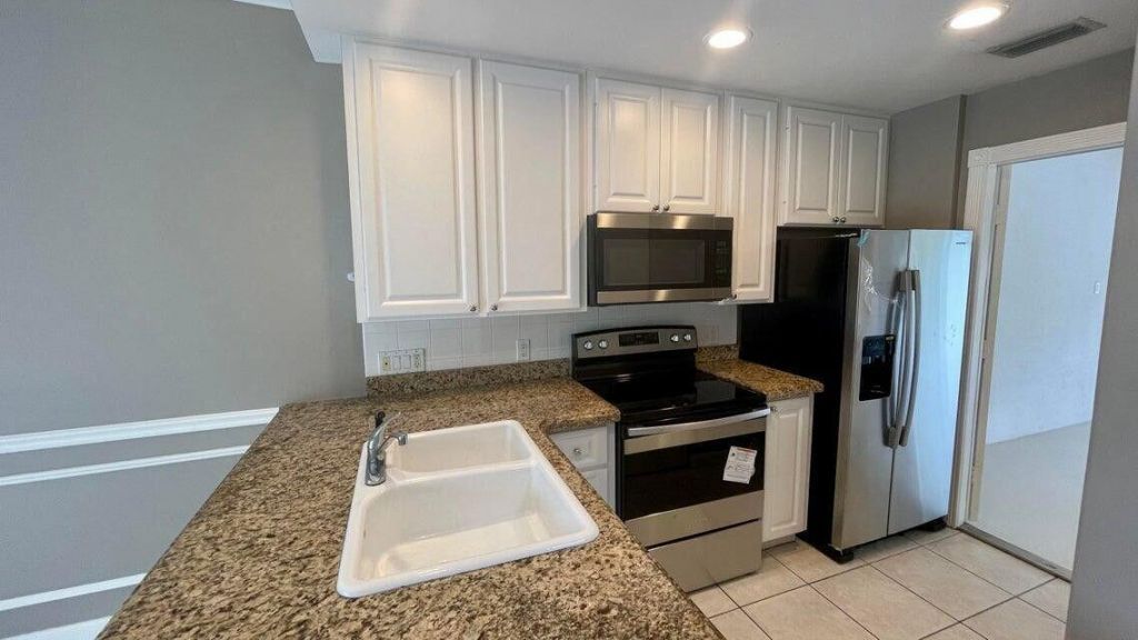 2039 Tarpon Lake Way, West Palm Beach, FL 33411 Photo