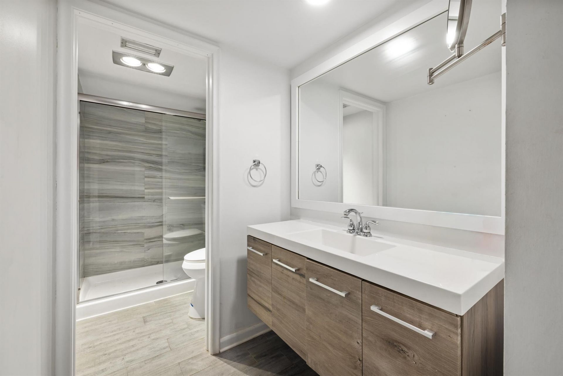 1801 Consulate Place, Unit 101, West Palm Beach, FL 33401 Photo