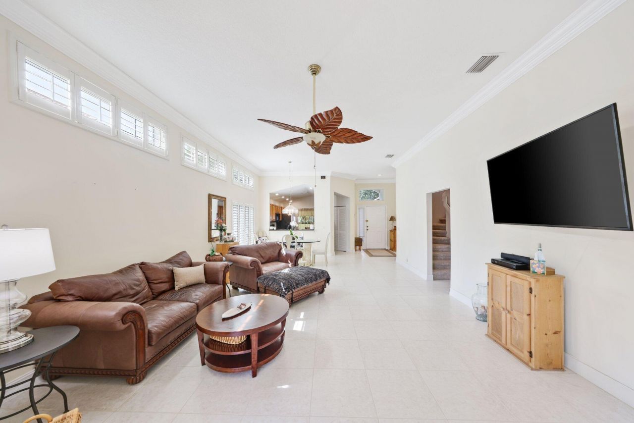 1071 Delray Lakes Drive, Delray Beach, FL 33444 Photo