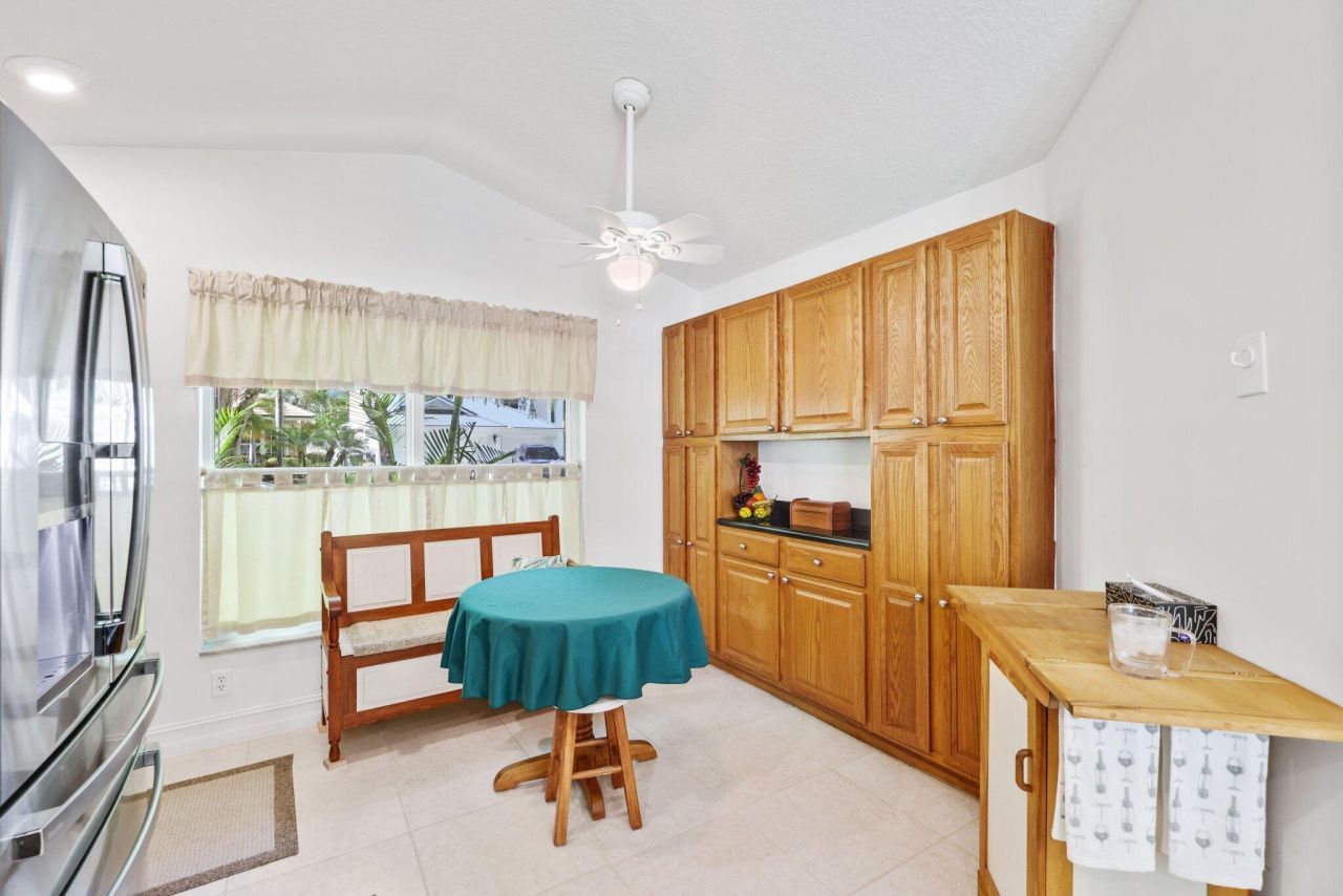 1071 Delray Lakes Drive, Delray Beach, FL 33444 Photo