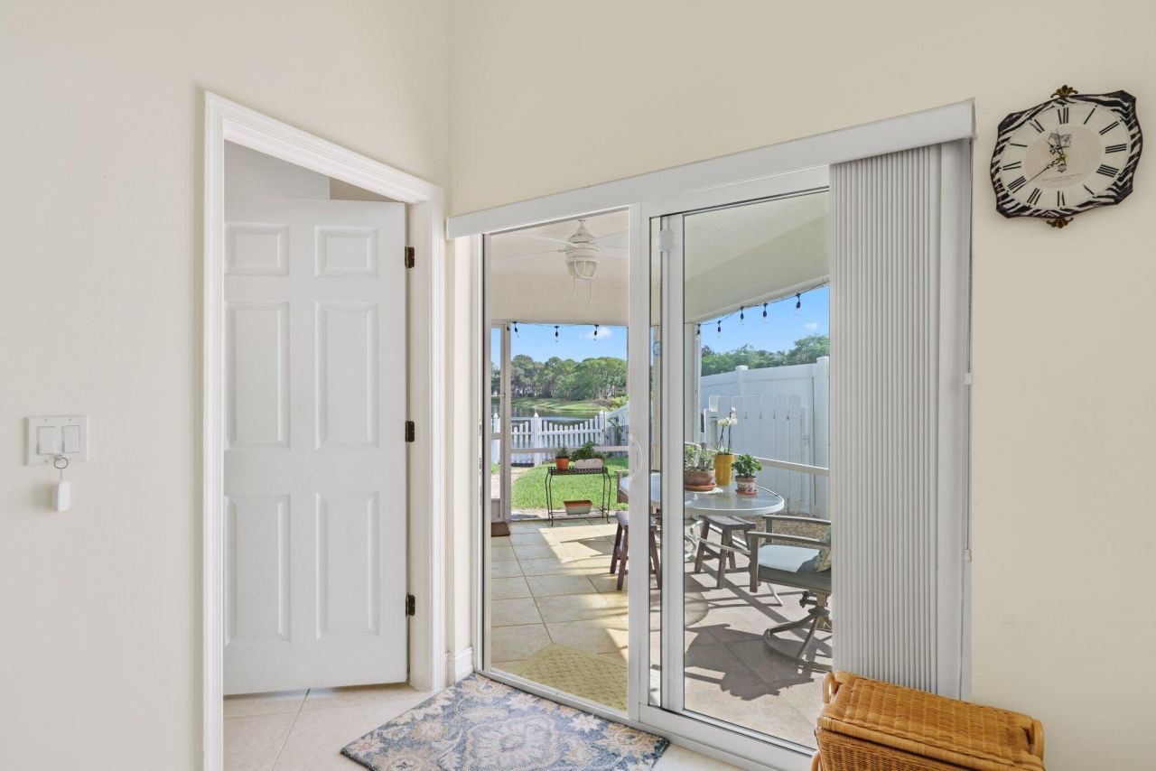 1071 Delray Lakes Drive, Delray Beach, FL 33444 Photo