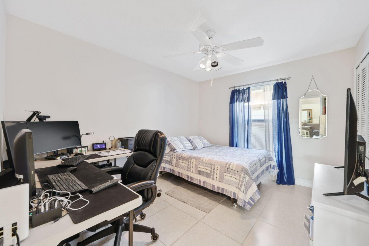 1071 Delray Lakes Drive, Delray Beach, FL 33444 Photo