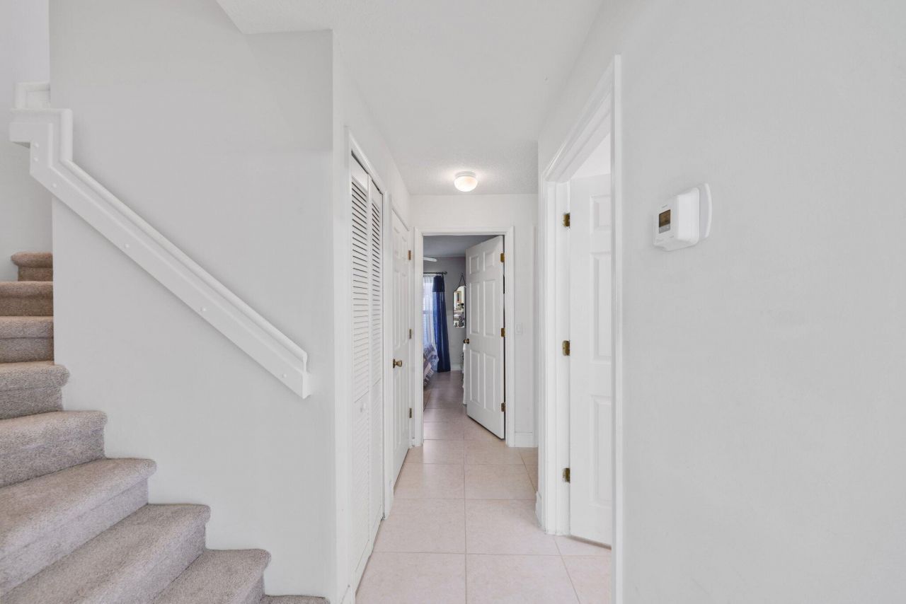 1071 Delray Lakes Drive, Delray Beach, FL 33444 Photo