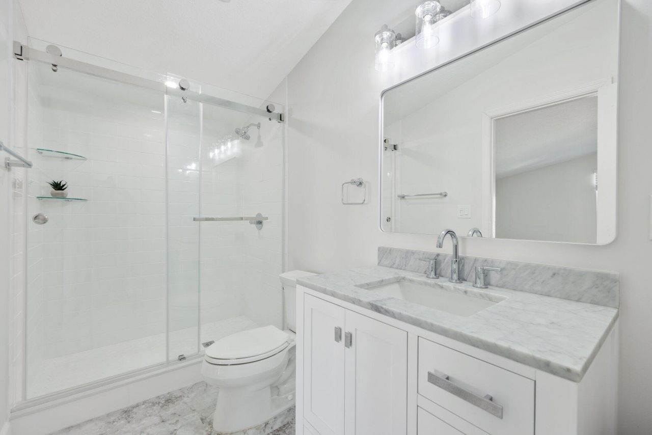 1071 Delray Lakes Drive, Delray Beach, FL 33444 Photo