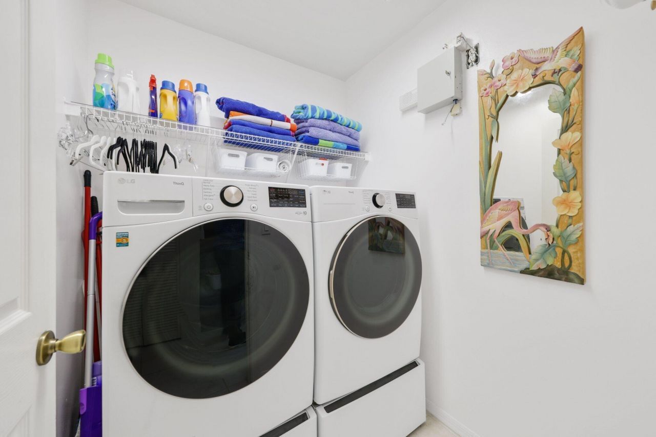 1071 Delray Lakes Drive, Delray Beach, FL 33444 Photo