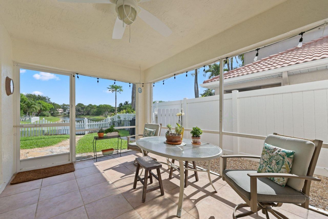 1071 Delray Lakes Drive, Delray Beach, FL 33444 Photo