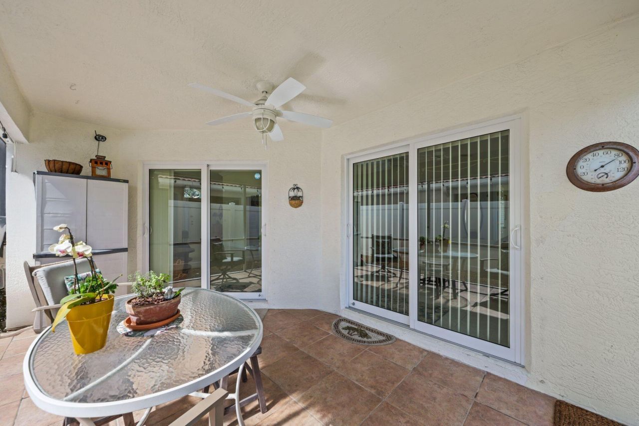 1071 Delray Lakes Drive, Delray Beach, FL 33444 Photo