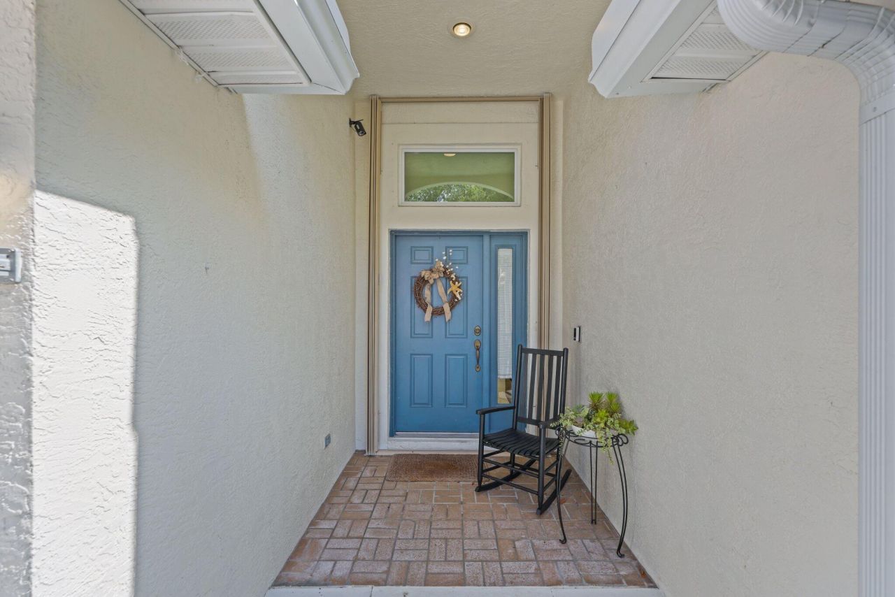 1071 Delray Lakes Drive, Delray Beach, FL 33444 Photo