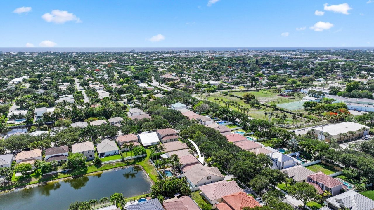 1071 Delray Lakes Drive, Delray Beach, FL 33444 Photo