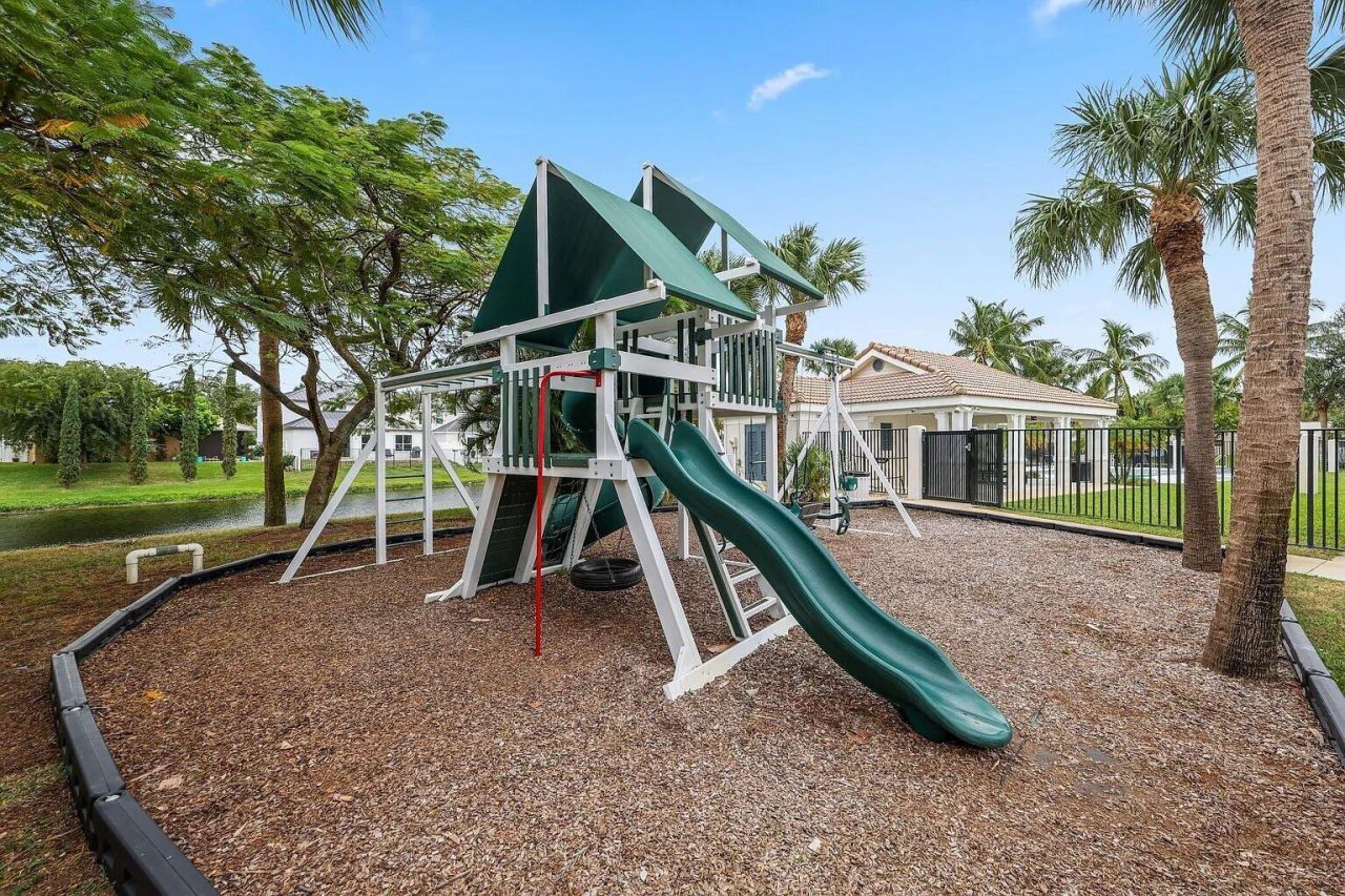 1071 Delray Lakes Drive, Delray Beach, FL 33444 Photo