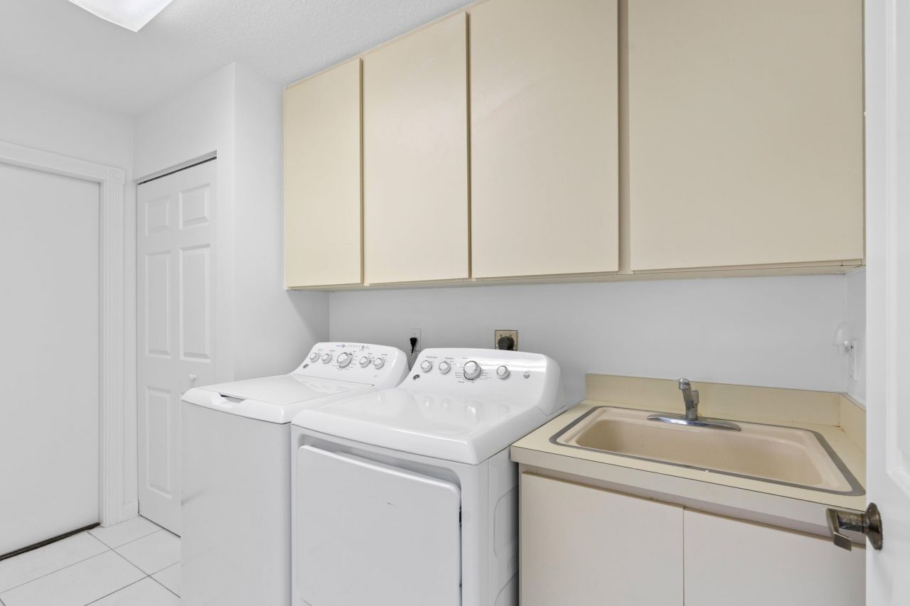 1415 Bear Island Drive, West Palm Beach, FL 33409 Photo