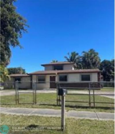 890 NW 33rd Way, Lauderhill, FL 33311 Photo