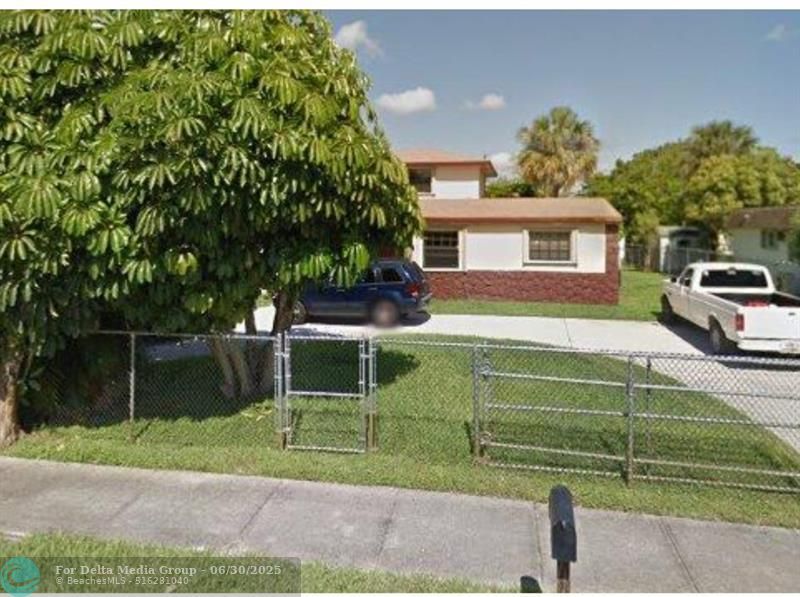890 NW 33rd Way, Lauderhill, FL 33311 Photo